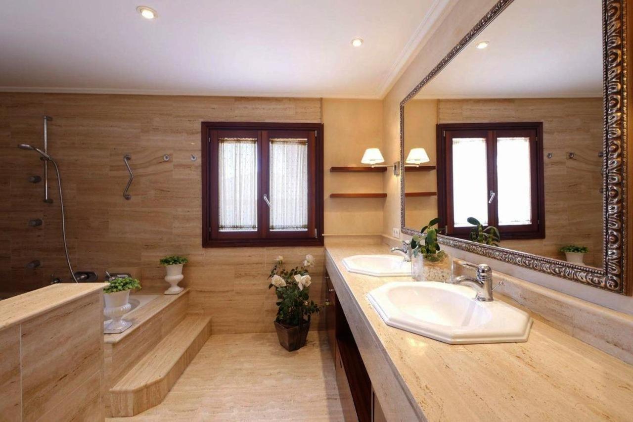 Villa Northern Star อัลกูเดีย ภายนอก รูปภาพ